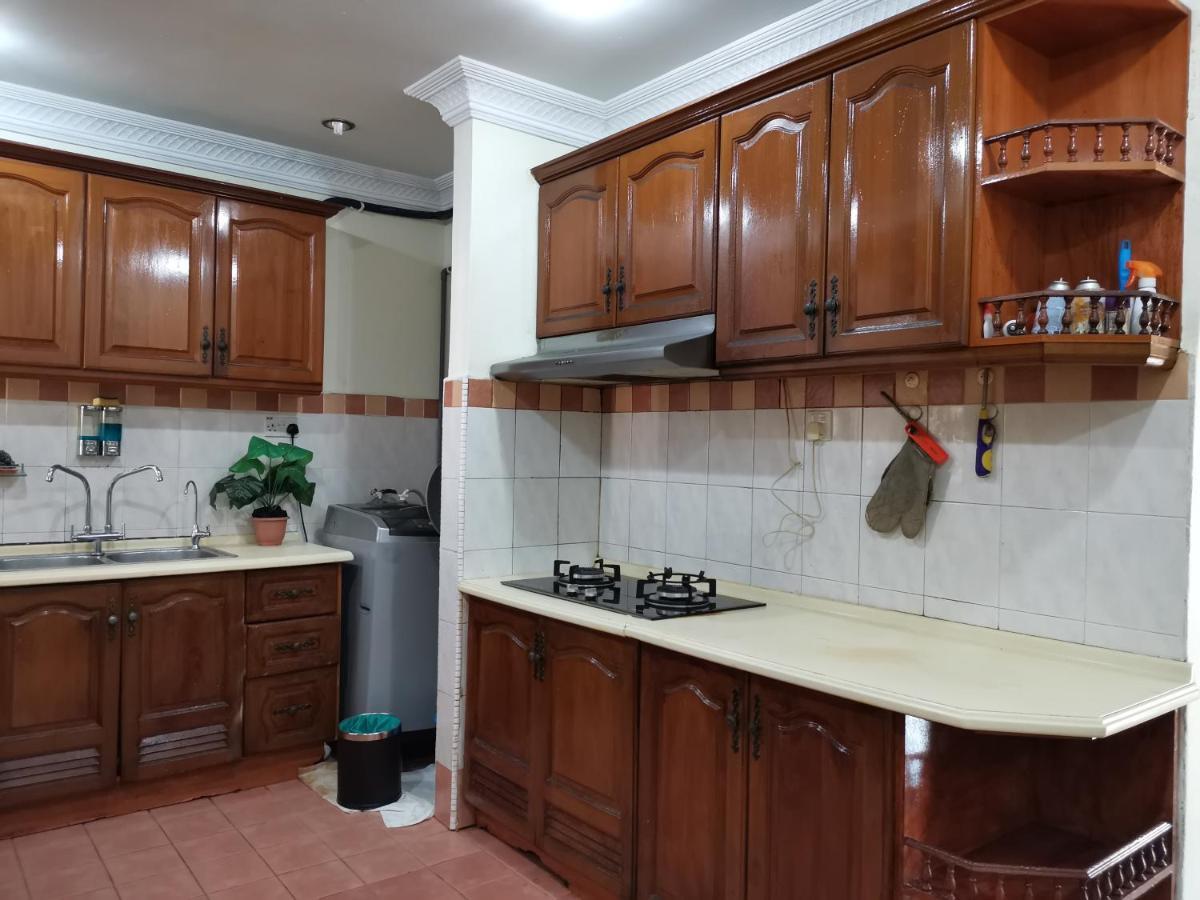 Ainis Guest House In Vista Amani Condominium Kuala Lumpur Extérieur photo