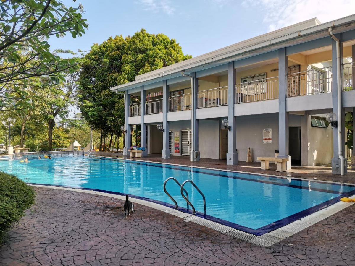 Ainis Guest House In Vista Amani Condominium Kuala Lumpur Extérieur photo