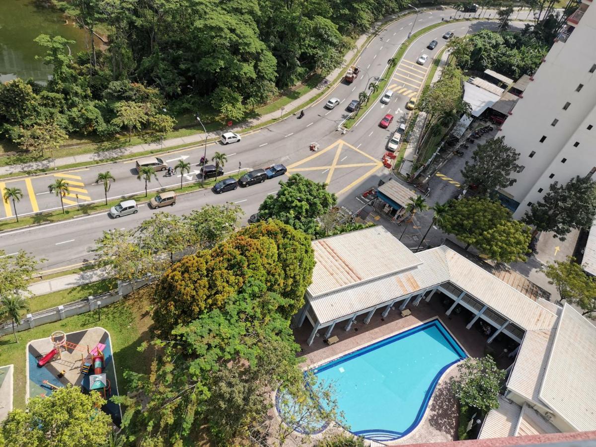 Ainis Guest House In Vista Amani Condominium Kuala Lumpur Extérieur photo